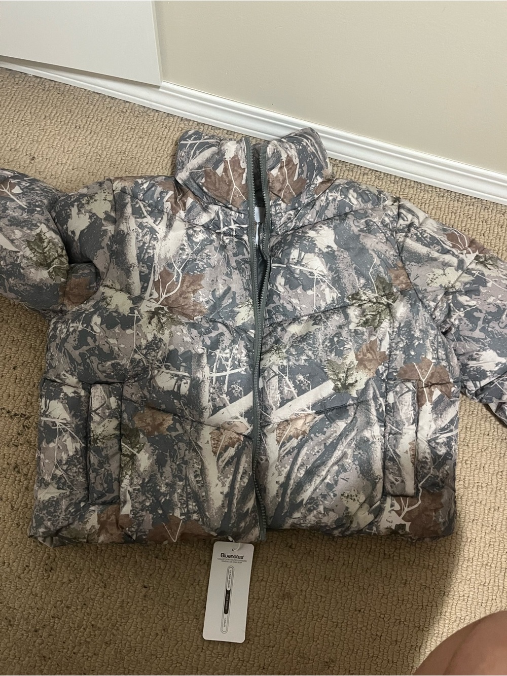 Womens Camo Puffer Jacket - Gray & Brown